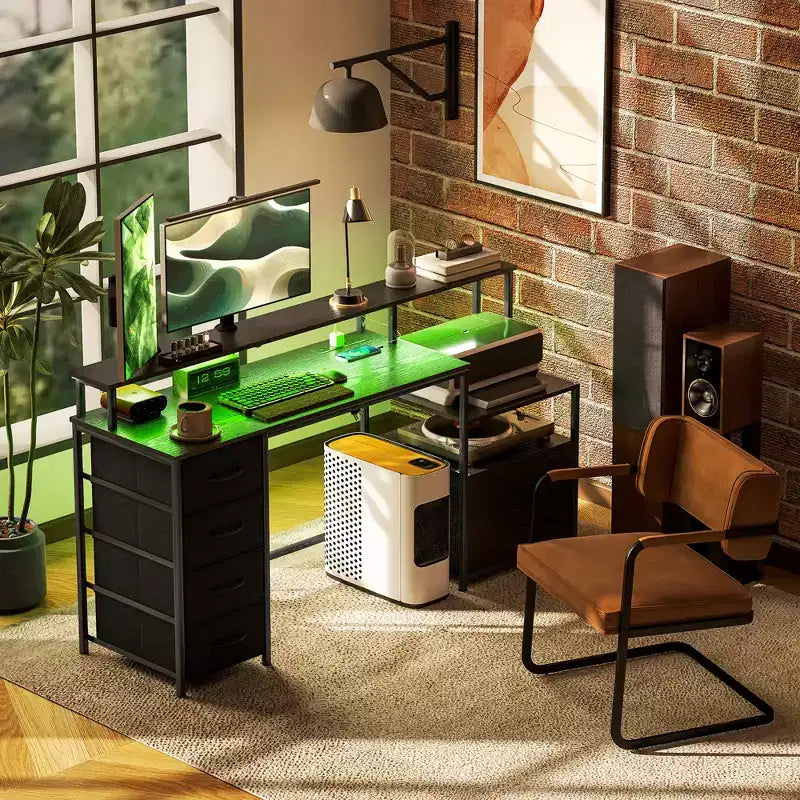 Bureau d'ordinateur 67" avec classeur, bureau à domicile avec prises de courant et lumières LED, support d'écran et étagère pour imprimante