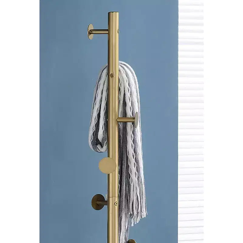 Porte-manteau sur pied en métal avec 8 crochets pour l'entrée, pour suspendre des vêtements, des chapeaux, des sacs (doré)