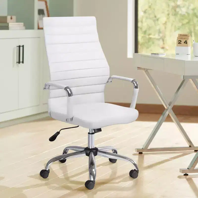 Chaise de bureau réglable en similicuir blanc